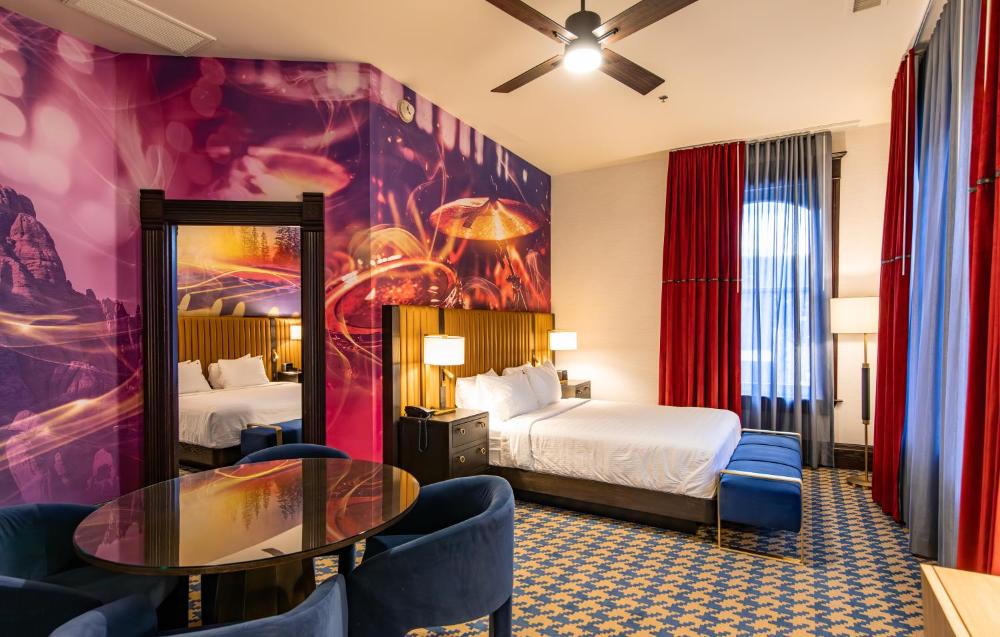 Suite interior